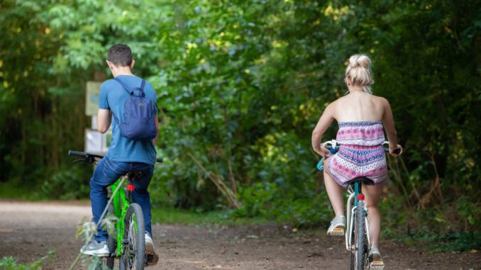 Aktionstage in Essen: Schüler üben sicheres Radfahren an der Gesamtschule Holsterhausen