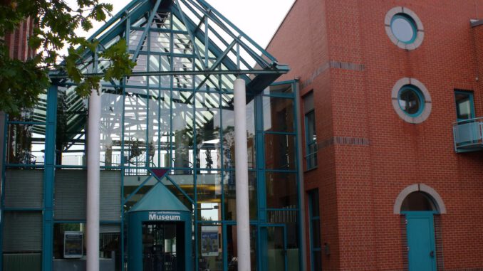 Ausstellung Cash! im KSM: Führung zur Geschichte und Gegenwart des Geldes