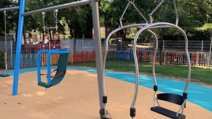 Inklusiver Spielplatz am Schloßberg eröffnet mit 1,5 Millionen Euro Förderung Inklusiver Spielplatz am Schloßberg eröffnet mit 1,5 Millionen Euro Förderung