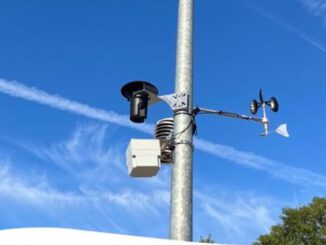 Recklinghausen testet Sprühnebel am Kirchplatz und nimmt Fontänenfeld wieder in Betrieb