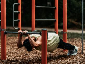 Sportpark an der Parkstraße erweitert: Neue Geräte und Beleuchtung ermöglichen Training rund um die Uhr